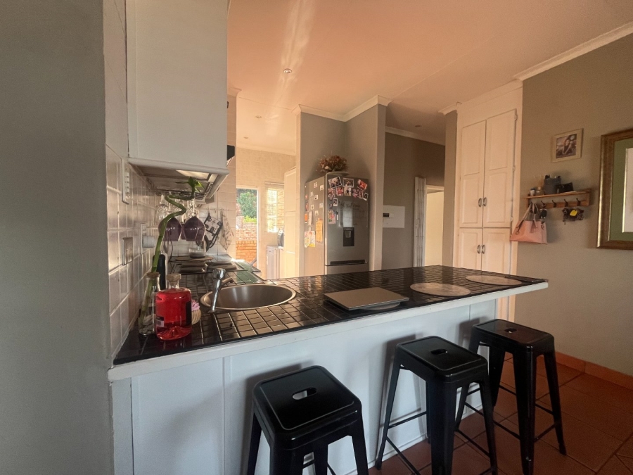 4 Bedroom Property for Sale in Safari Gardens North West